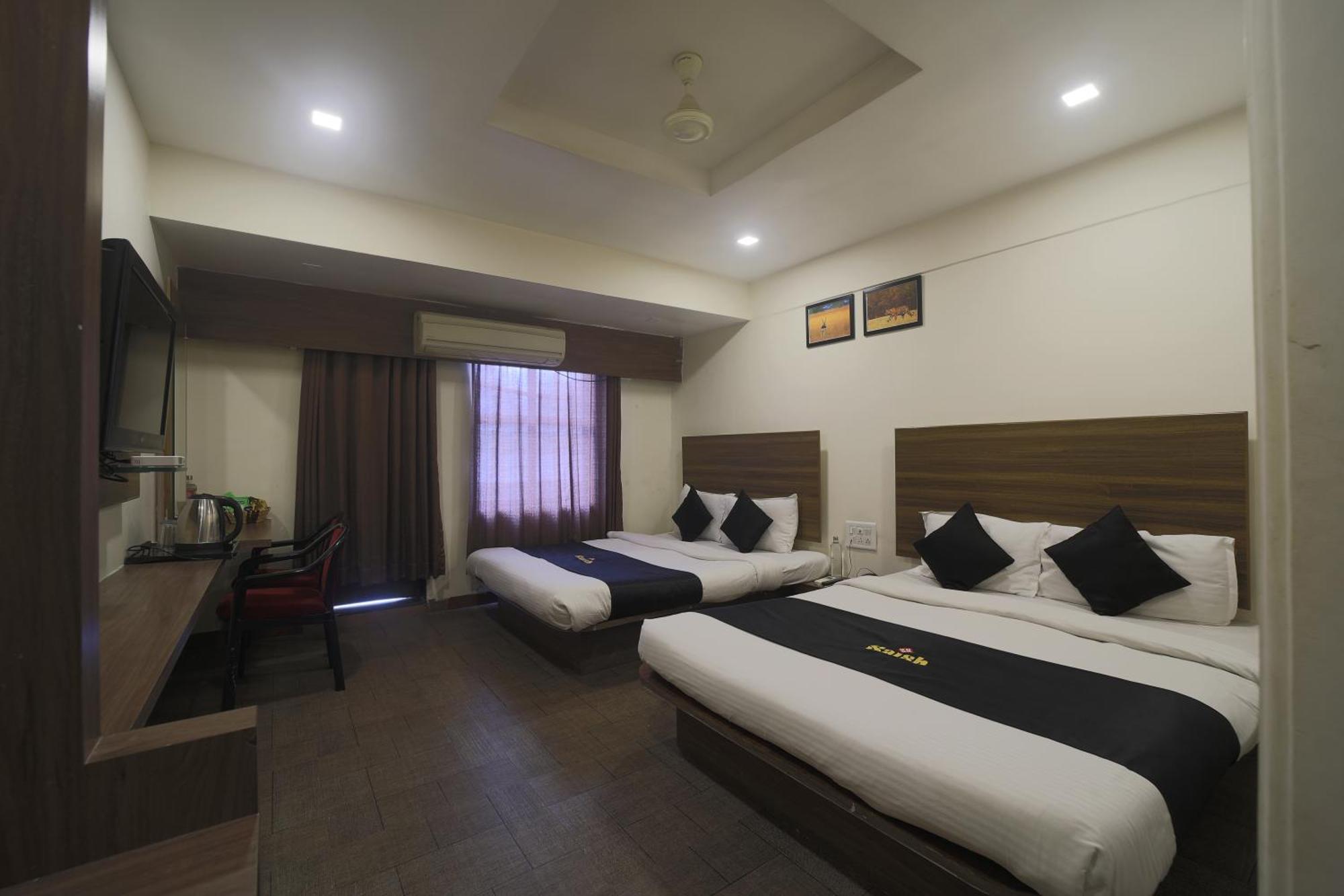 Saish Hotel Shirdi Extérieur photo