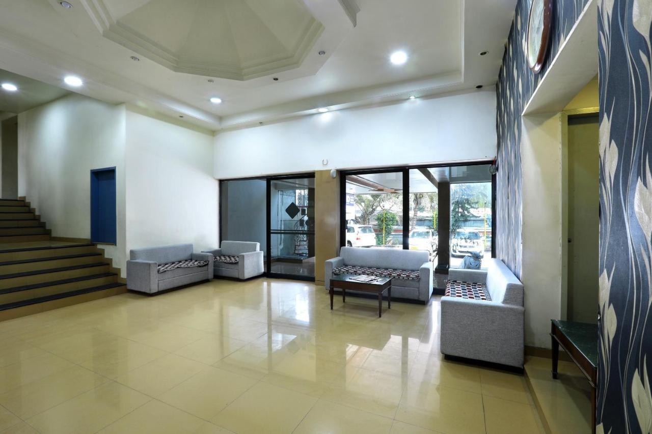 Saish Hotel Shirdi Extérieur photo