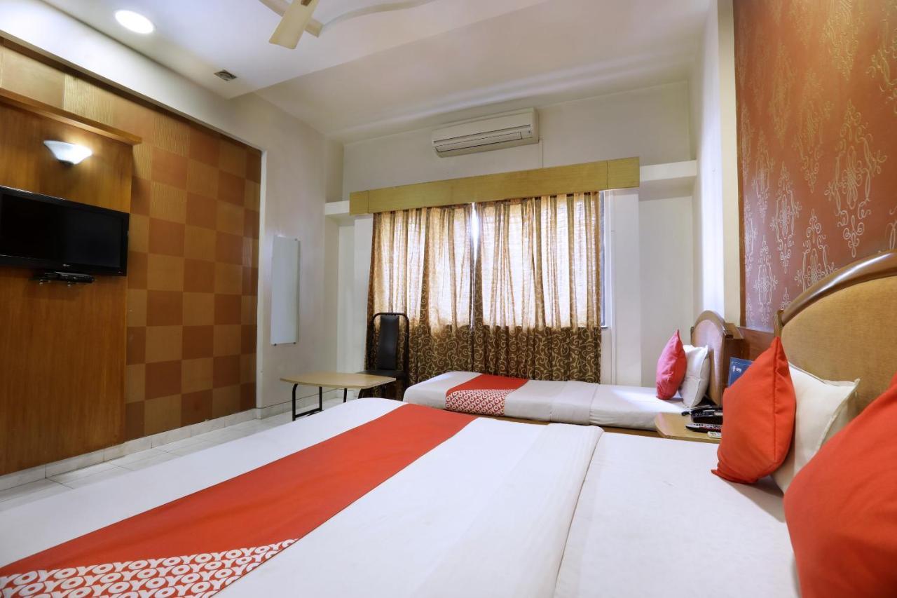 Saish Hotel Shirdi Extérieur photo